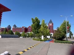 -霍尔果斯国门景区