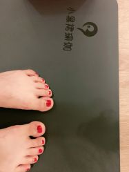 -吉吉靓甲美睫
