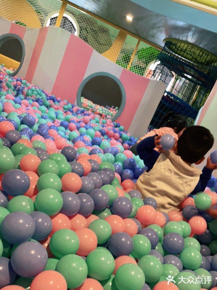 周末溜娃好去处~娃开心，你想做啥就做啥