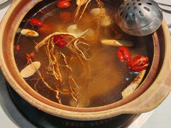 五指毛桃鸡煲-菌小白火锅(时尚天河店)
