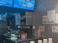 -康师傅私房牛肉面(申虹店)