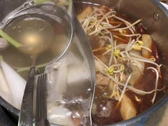 特色鲜牛腩鸳鸯锅-左庭右院鲜牛肉火锅(金山万达店)