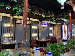 大堂-·缸桶屋·韩式牛肋条自助烤肉(西湖D11店)