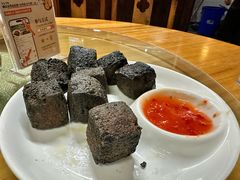 -芦茨金富饭庄·25年老字号·专做稻草鸡