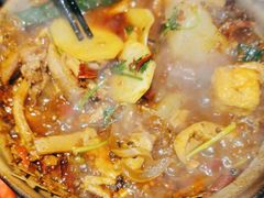 -沙胆彪炭炉牛杂煲(成都玉林店)