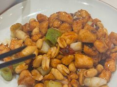 -犇逸·乐山跷脚牛肉·四川现炒(览海店)