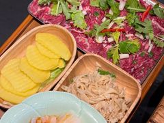 -老凯俚酸汤鱼(鸿通城店)
