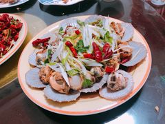 油泼扇贝-香满居张记小厨私房菜(青岛站店)