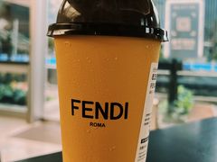 -喜茶(上海北外滩来福士店)