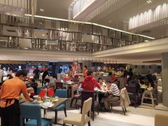 -上海滴水湖皇冠假日酒店