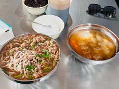 -正宗杨记普洱酸醋米线(总店)