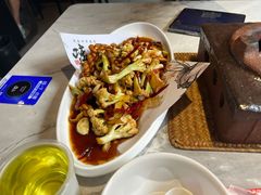 -百味地锅鸡(二店·财校分店)