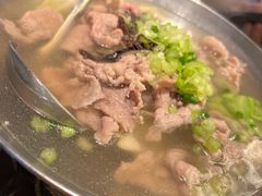 -肖四女乐山跷脚牛肉(南汇大学城生活广场店)