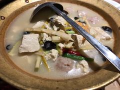 -老头儿油爆虾·知味杭州(爱琴海购物中心)