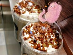 沉香焙茶波波-喜茶(武汉范湖万达广场店)