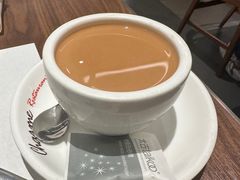 -港丽餐厅(正大店)