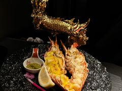 -蟹犇前•帝王蟹雪蟹(陆家嘴店)