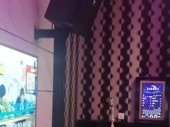 -皇马纯KTV·量贩·聚会(民治店)