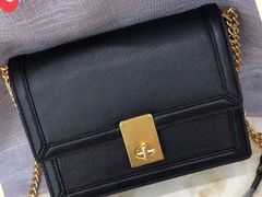 -BJG皮行天下手袋店