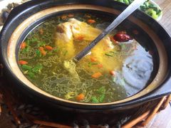 -云河农家乐饭店(福禄缘树山店)