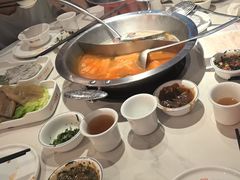 牛腩汤底-八合里潮汕鲜牛肉火锅(福州万象城店)