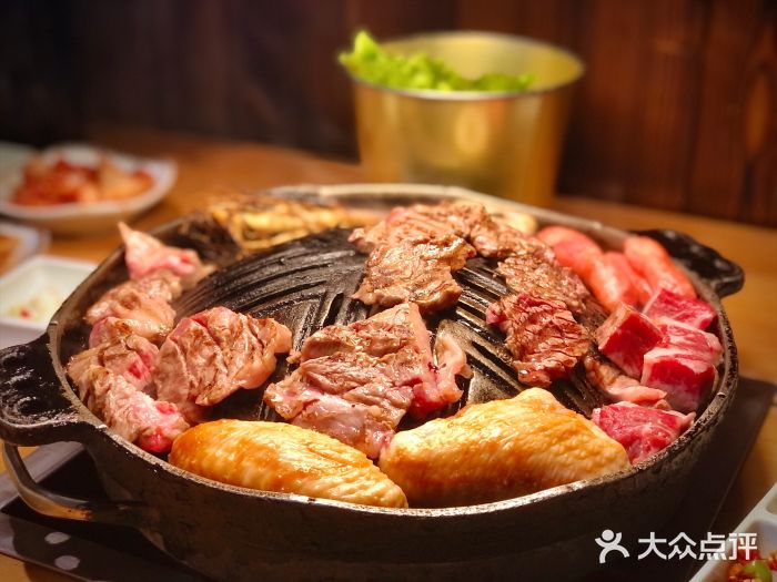 壹坛·炭火烧肉(龙头寺总店)壹坛招牌肉拼图片