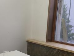 -英子补身汤(海兰路店)