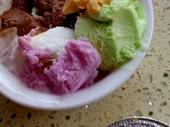 -鑫海汇海鲜烤肉火锅自助(七彩城店)