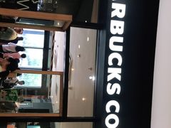 -星巴克臻选(莘庄仲盛店)