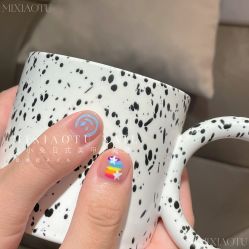 -米小兔美甲美睫