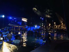 -FINNS Beach Club