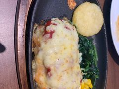 -萨莉亚意式餐厅(杭州滨江天街店)