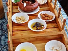 -桥香园过桥米线(国贸店)