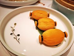 猫山王榴莲酥-东富酒家(龙湖西溪天街店)