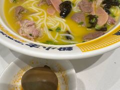 -粉小主·贵州酸汤牛肉粉(南京仙林金鹰店)