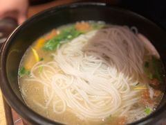 -银米·云南传统过桥米线(双廊黑金冠店)
