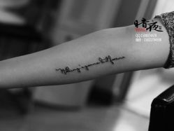 -暗夜tattoo纹身工作室