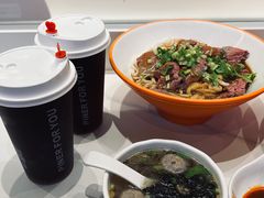 -拼二潮汕牛肉粿条(花城汇店)