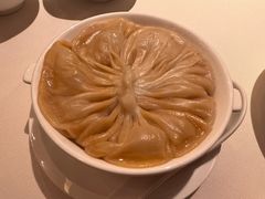 龙虾蟹粉汤包-利苑酒家(华熙国际店)