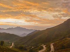 -灵山