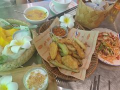 -小小集渔·泰式大排档(太古里香槟店)