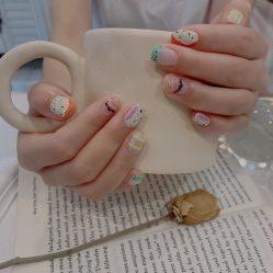 -拾光美甲美睫半永久