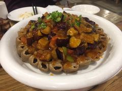 羊肉茄子盖莜面-老阿妈蒙古村·蒙古包·草原文化·歌舞表演(老君堂店)