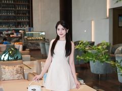 -深圳国际会展中心希尔顿酒店(前海华发冰雪世界店)