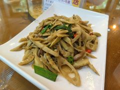 -下梅人家土菜馆(历史文化餐厅度假区店)