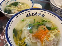 -长人馄饨铺(解放街店)