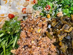 豆花米线-滇道云南特色料理(康定路店)