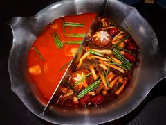 -湊湊火锅·茶憩(打浦桥日月光店)