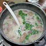 猪杂粥里加淮山汁