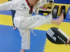 -哈喽实战跆拳道·跳绳·体能(慈云寺馆)